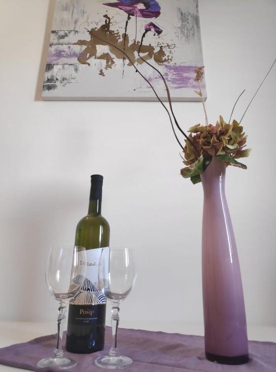 Apartmani Lucica イェゼラ エクステリア 写真